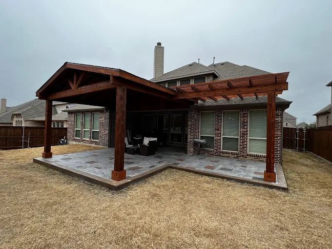 Pergola and patio combination