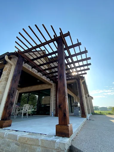 Round pergola design